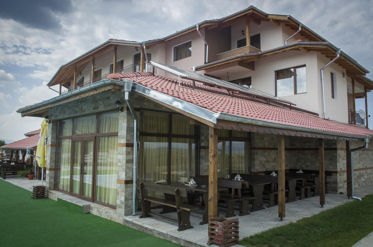 Maribel Spa Hotel Koprilova Екстериор снимка