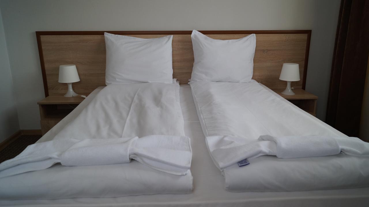 Maribel Spa Hotel Koprilova Екстериор снимка